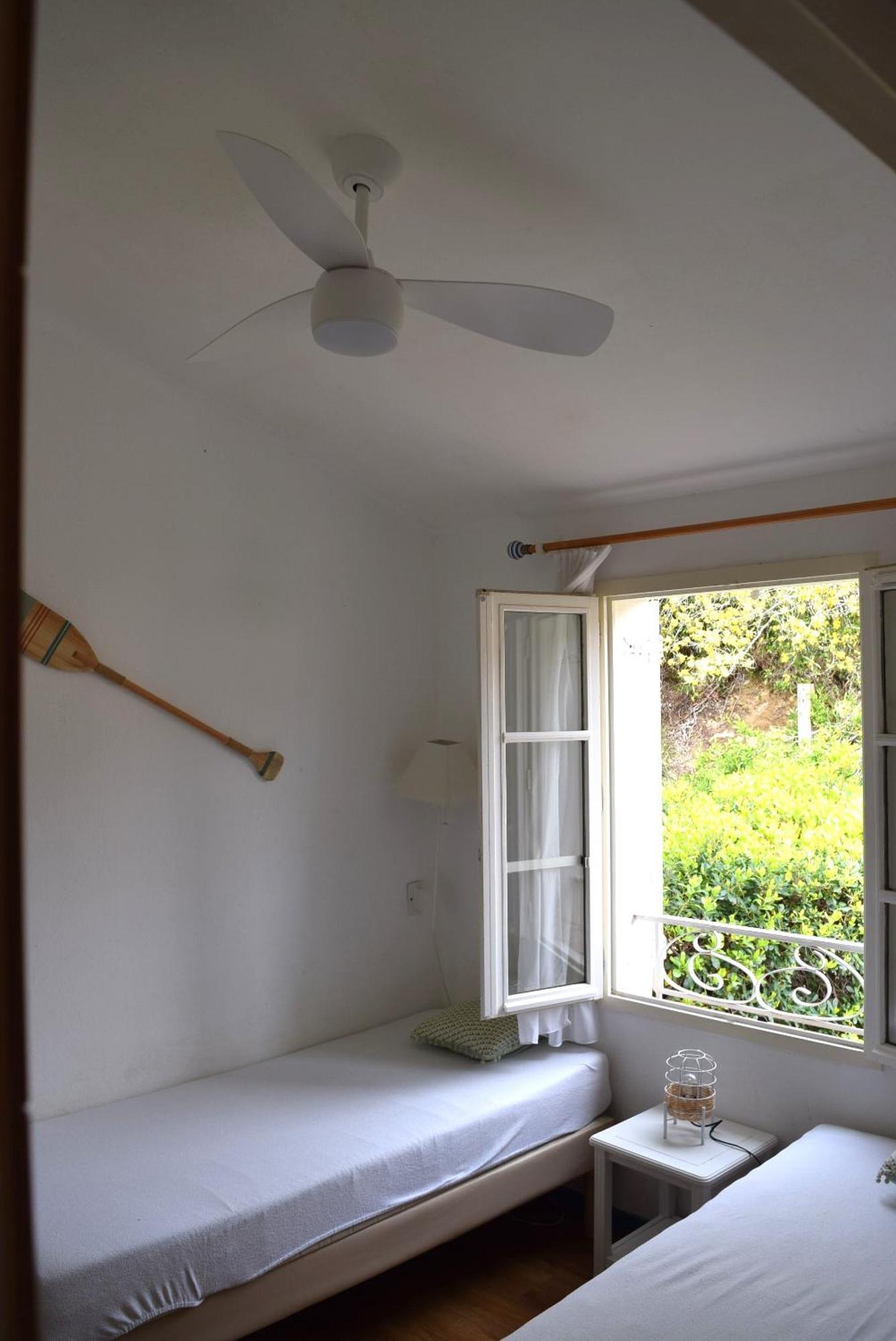 Villa Le Hameau - Cap Esterel Сен-Рафаэль Экстерьер фото